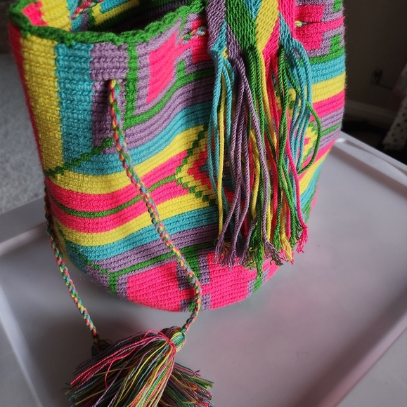Handmade colorful bucket bag - Picture 2 of 5